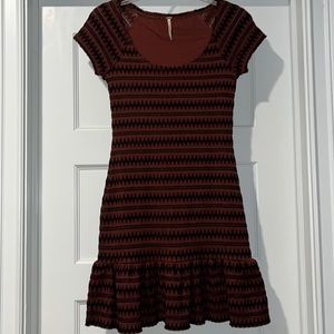Free People short-sleeved sweater-dress, size XS.